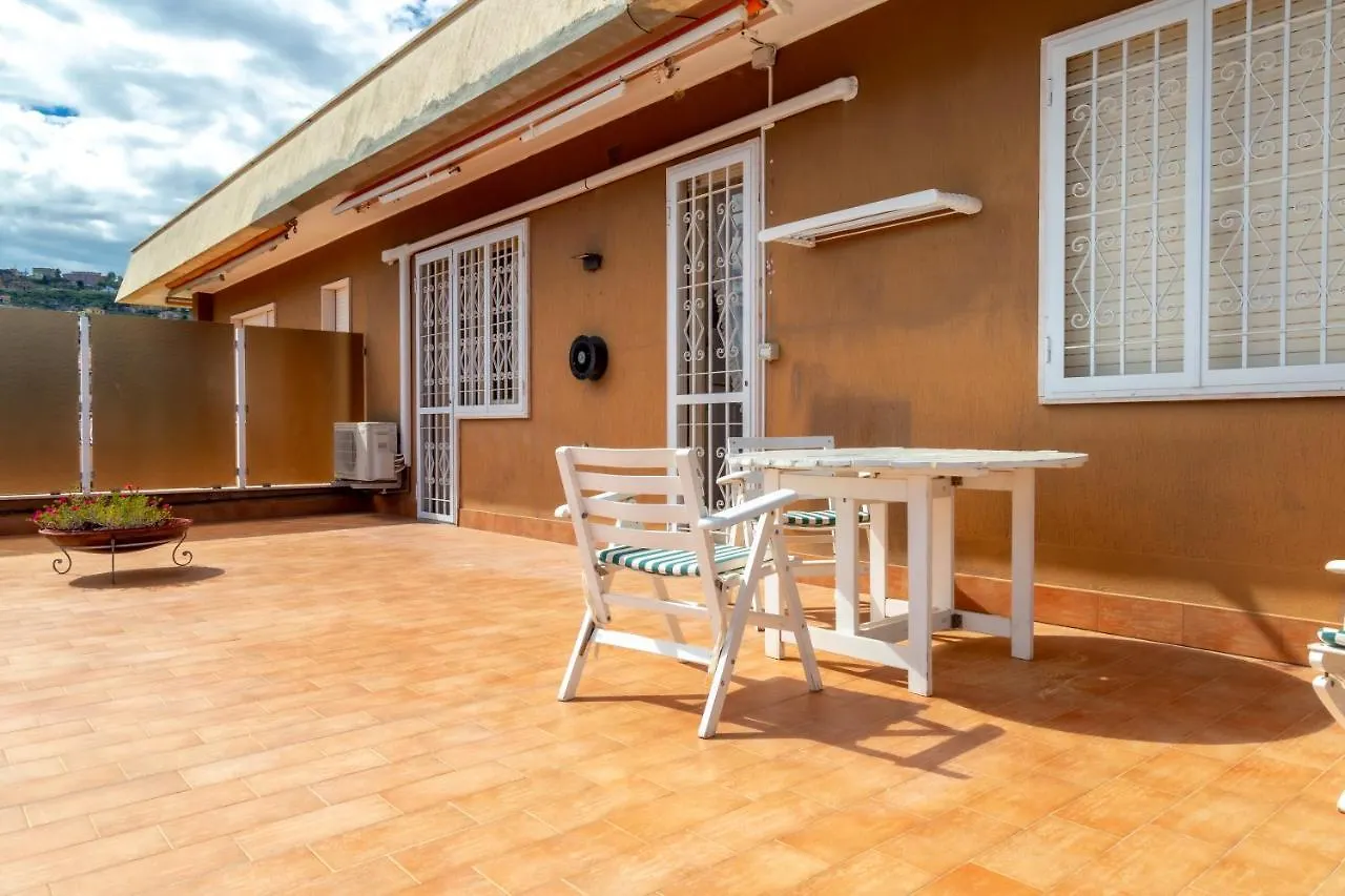 168 - La Terrazza Sul Mare, Casa A 10 Minuti Da Spiaggia, Parcheggio Privato Gratis Sanremo